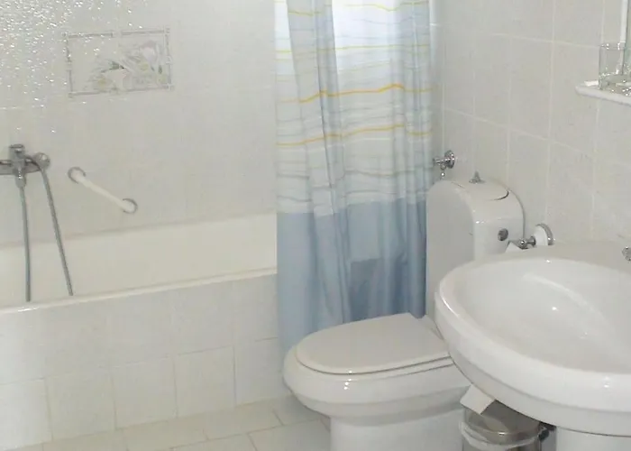 Ikies Zmas Apartment Chorto