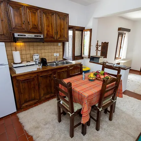 Zmas Apartment Chorto
